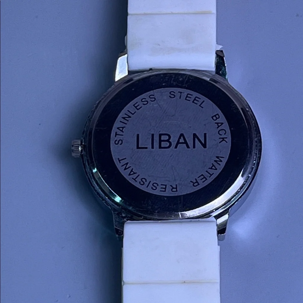 Liban White & Black Watch Not tested